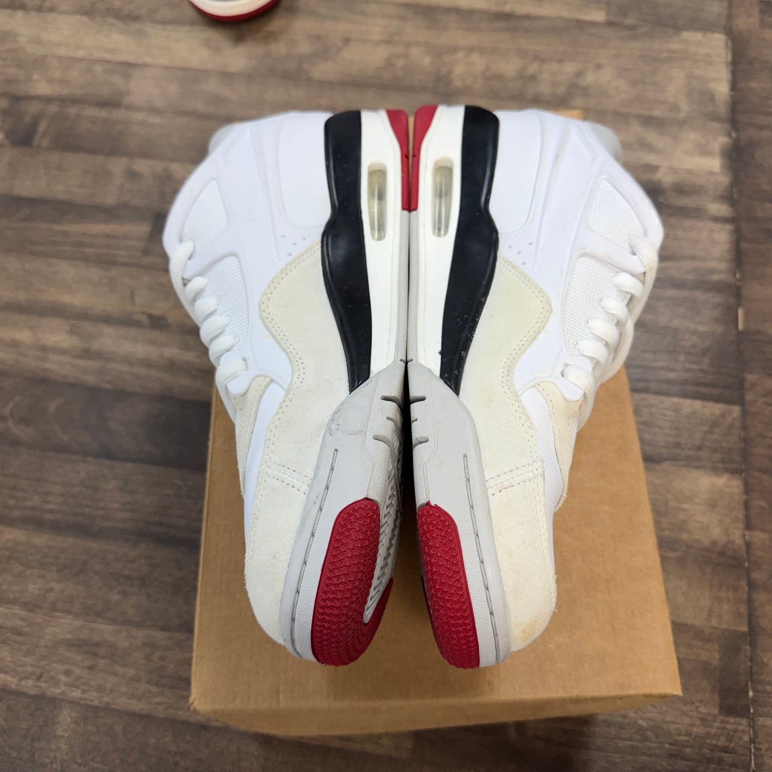 Jordan 4 RM White Fire Red (US 9.5) (USED, No Box)