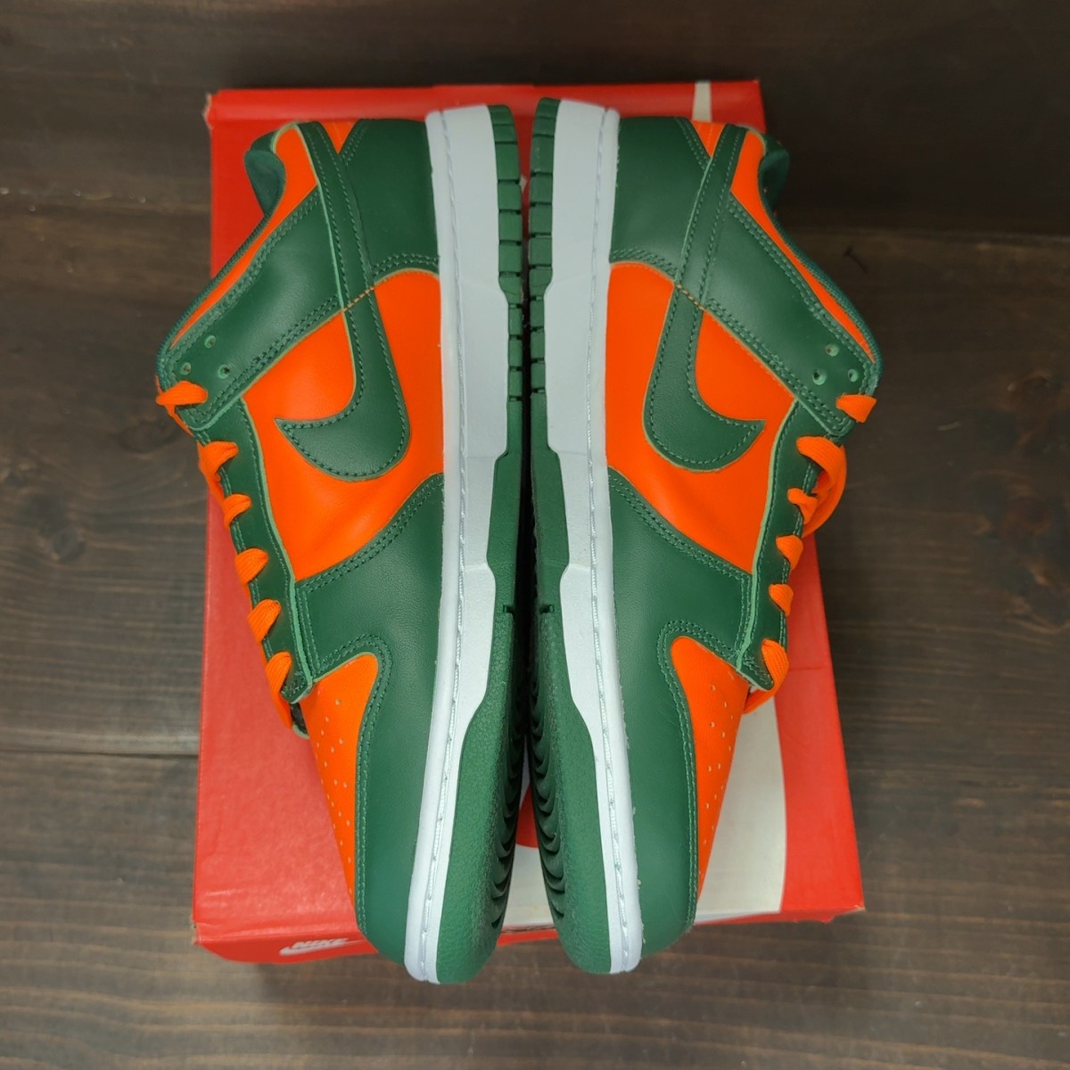 Nike Dunk Low Retro Miami Hurricanes - Image 4