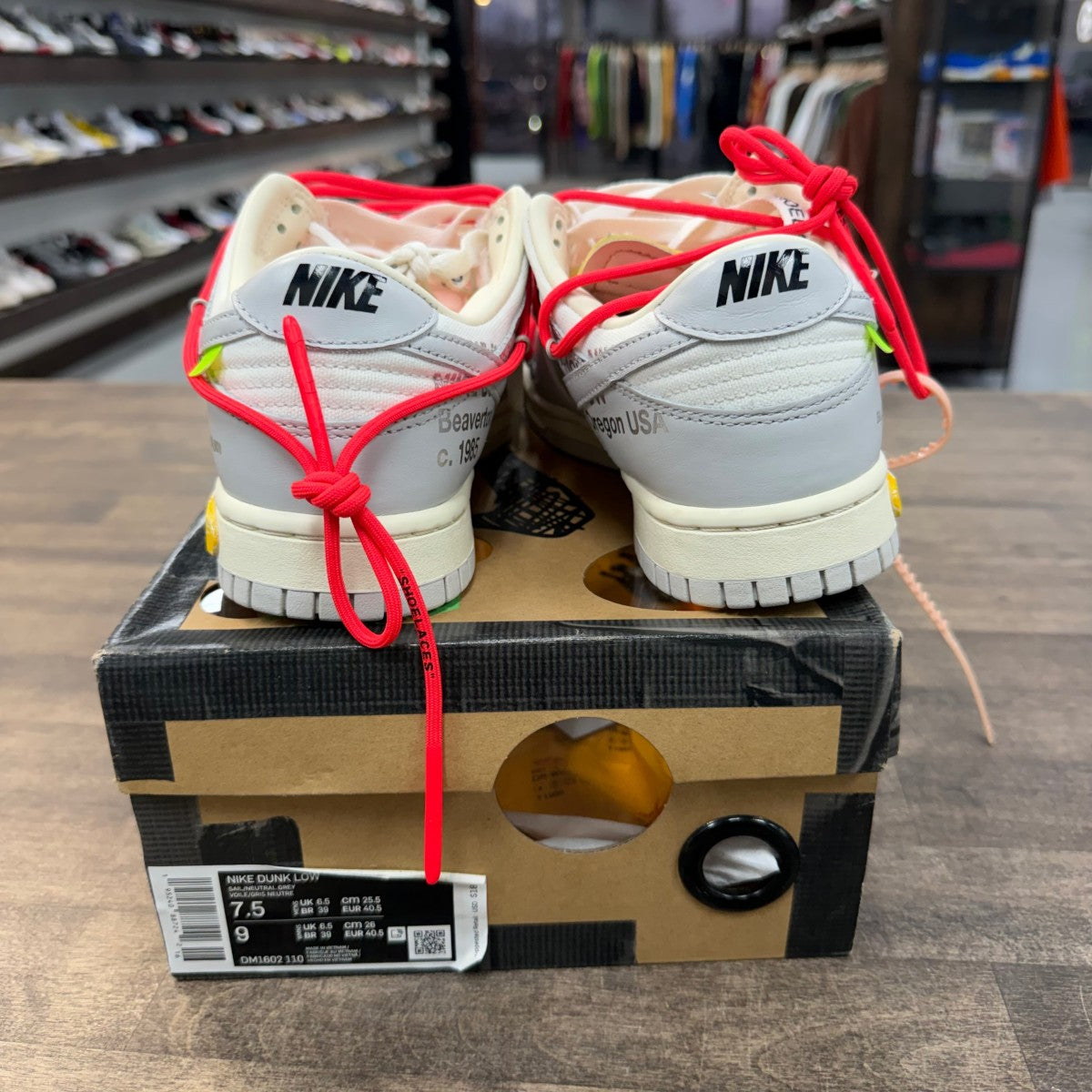 Nike Dunk Low Off-White Lot 6 - Image 3