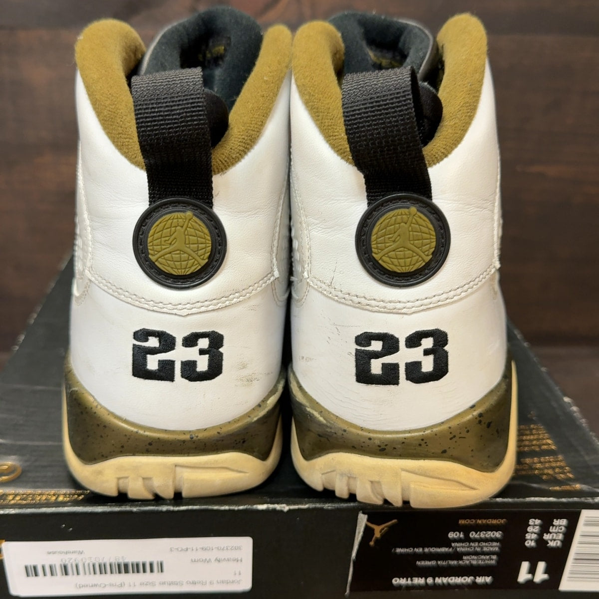 Jordan 9 Retro Statue - Image 5