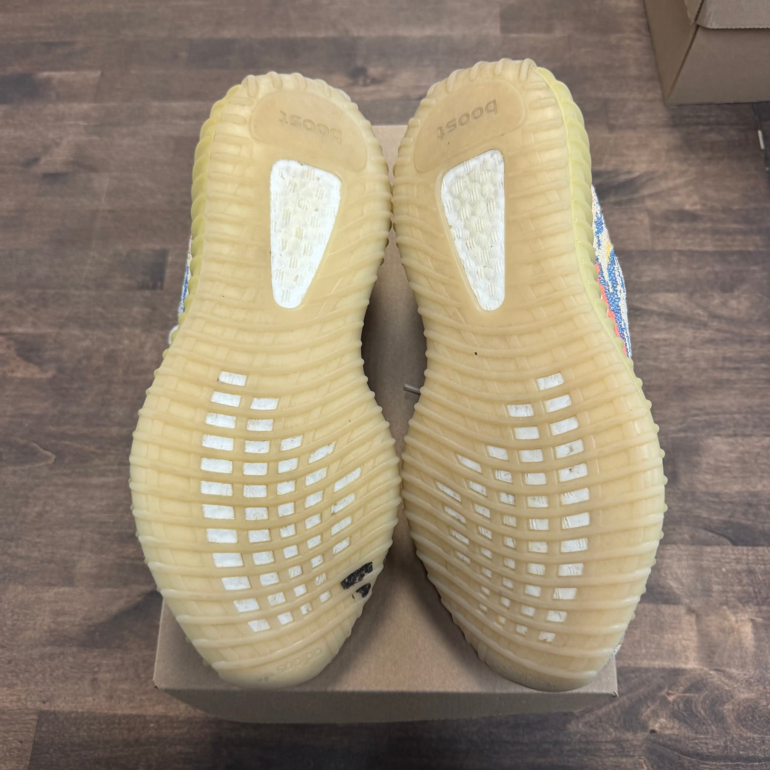 MX Oat Yeezy 350 (USED, No Box)