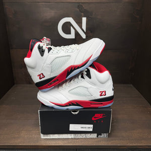 Jordan 5 Retro Fire Red Black Tongue (2025) - Image 1