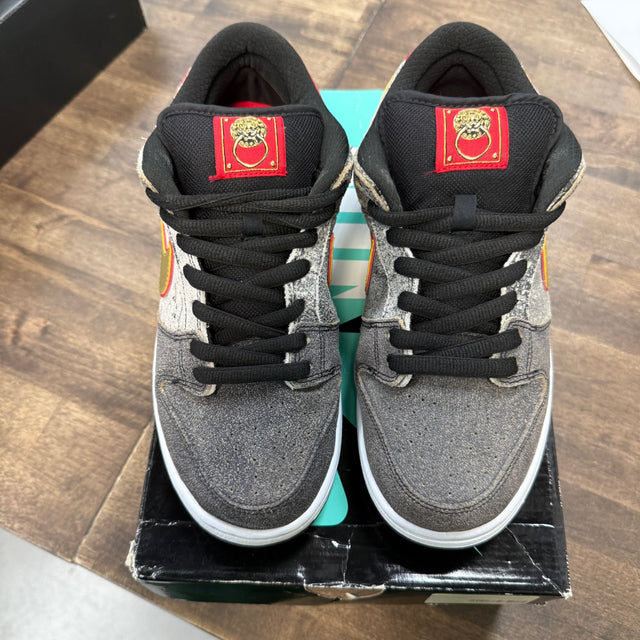 Beijing Metallic Gold SB Dunk Low (USED)