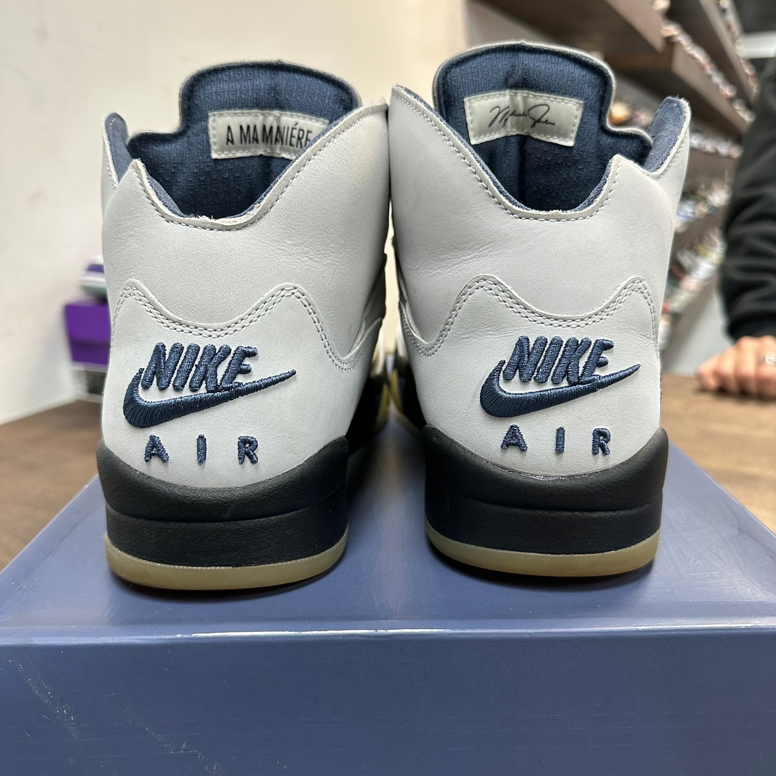 A Ma Maniere Dawn Jordan 5 (W) (USED)