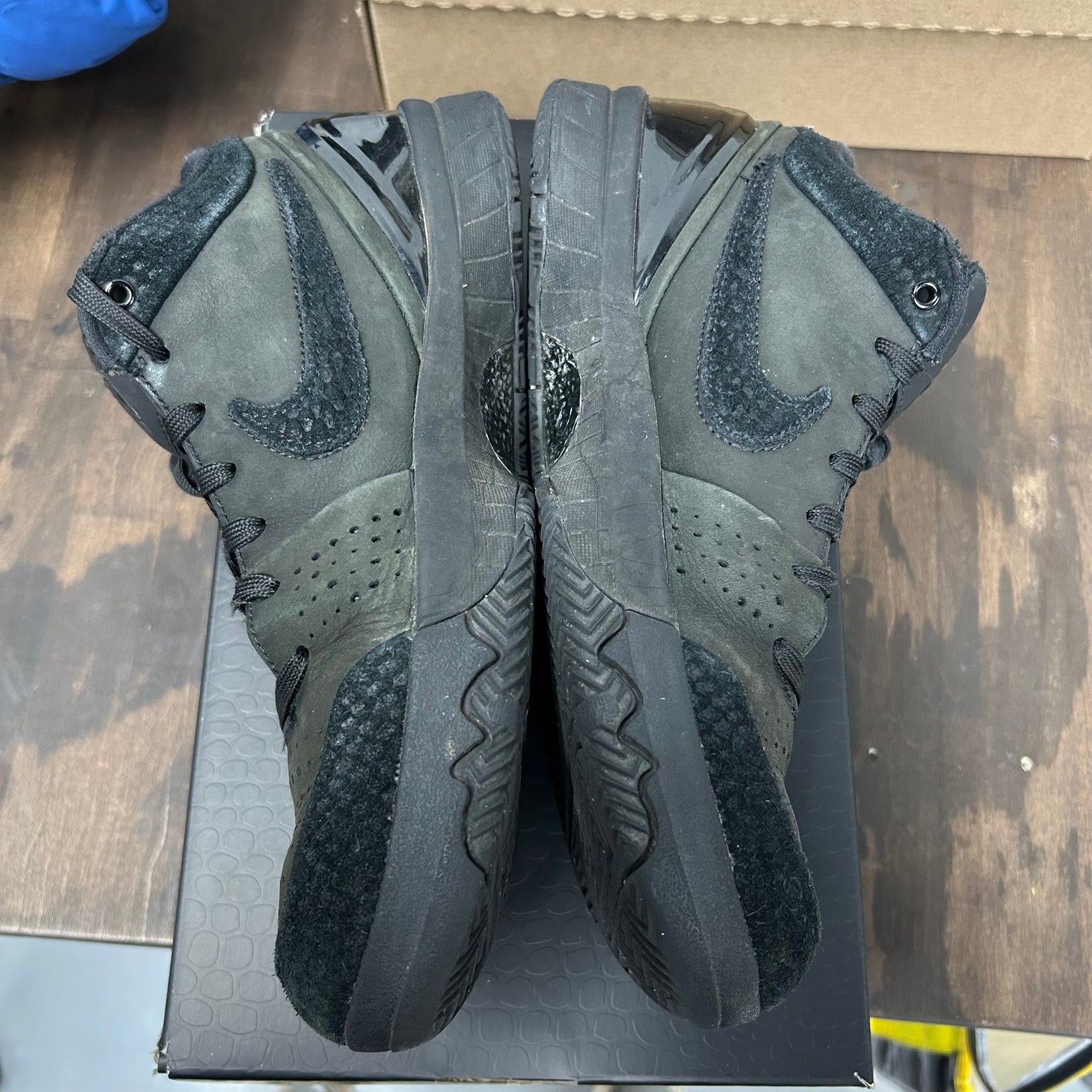 Gift of Mamba Kobe 4 Protro (USED)