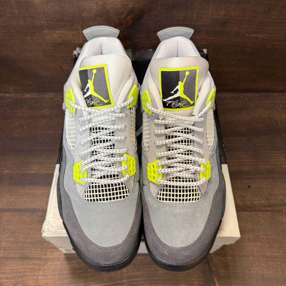 Jordan 4 Retro SE 95 Neon - Image 2