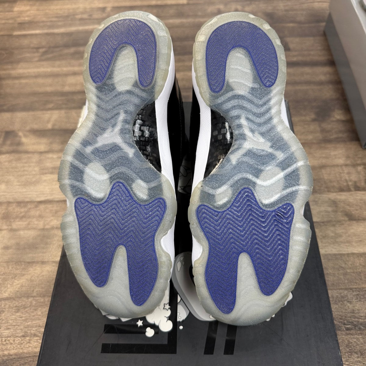 Jordan 11 Retro Space Jam (2016) Size 9.5 (Pre-Owned) - Image 4