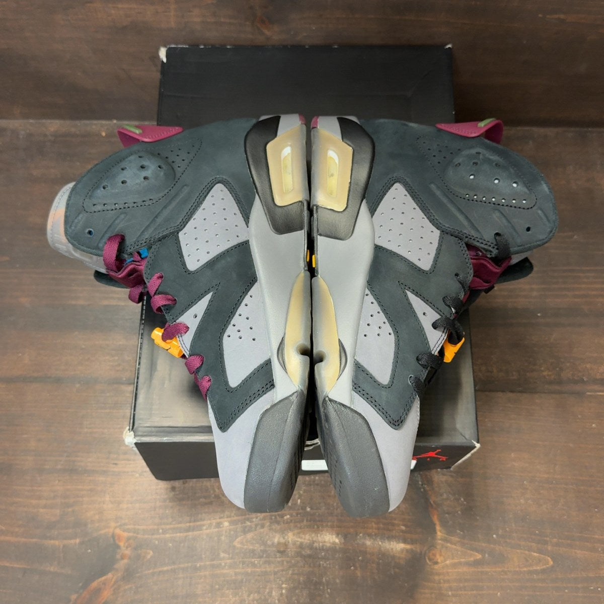 Jordan 6 Retro Bordeaux Size 10.5 (Pre-Owned) - aux