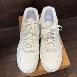 New Balance 550 Triple White (Women's) Size 12W (Pre-Owned) - Image 2