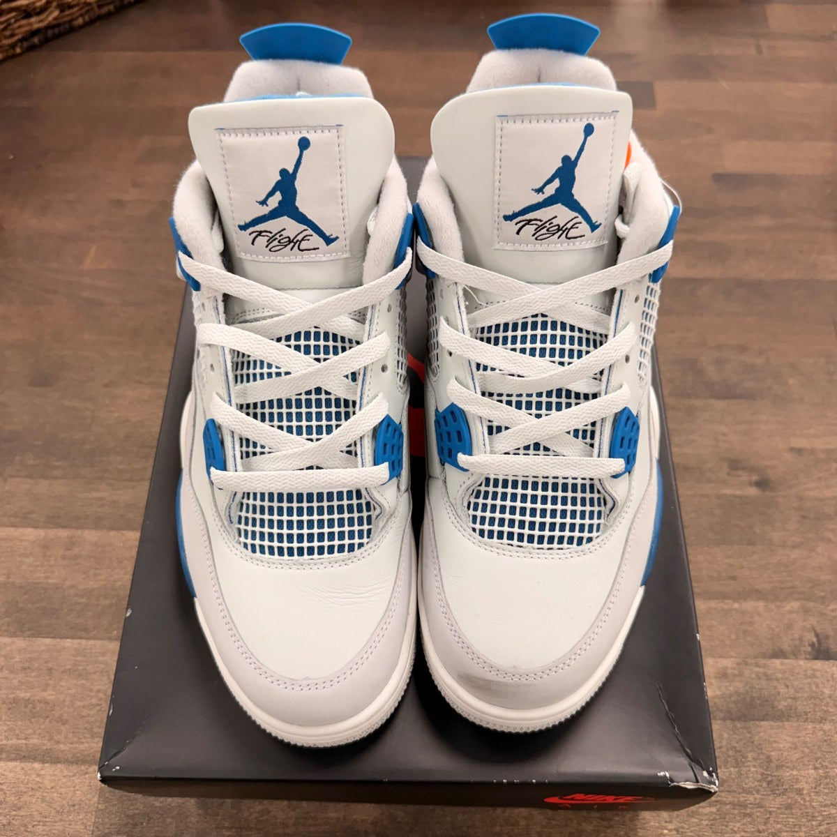 Jordan 4 Retro Military Blue (2024) Size 10 (Pre-Owned) - Image 2