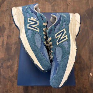 New Balance 990v3 MiUSA Levi's Denim - Image 1