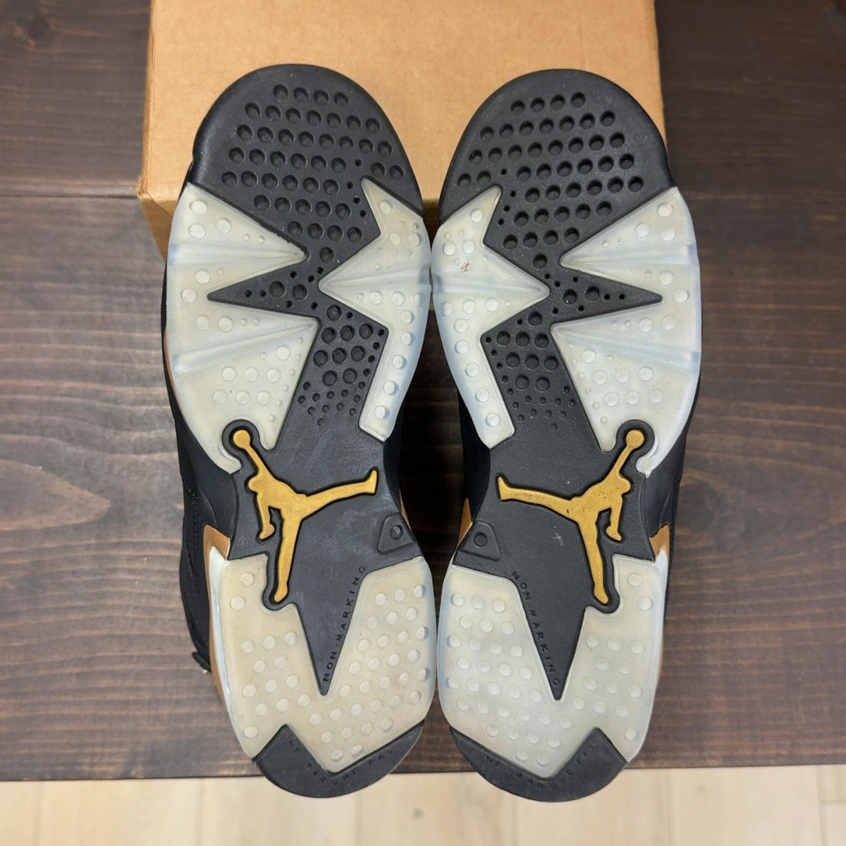 Jordan 6 Retro DMP 2020 (GS) Size 5.5Y (Pre-Owned) - Image 8
