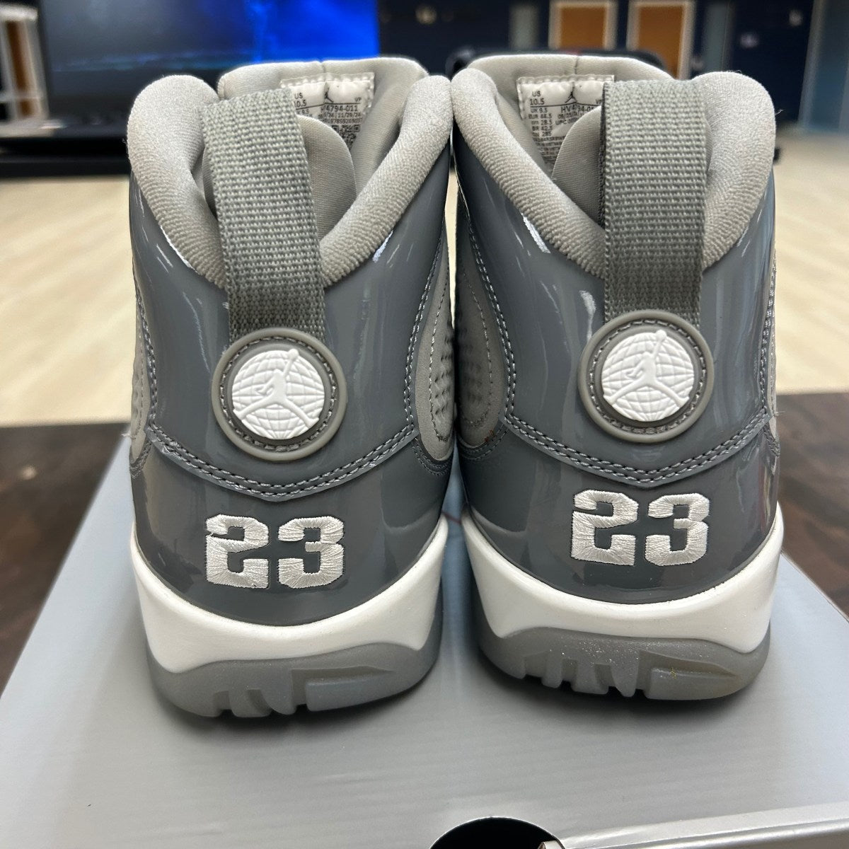 Cool Grey Jordan 9 Retro Size 10.5 (Pre-Owned) - Image 4