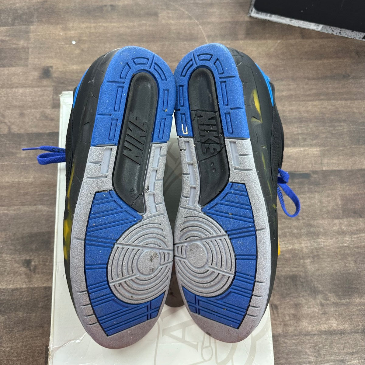 Jordan 2 Retro Low SP Off-White Black Blue Size 9.5 (Moderately Worn Pre-Owned)