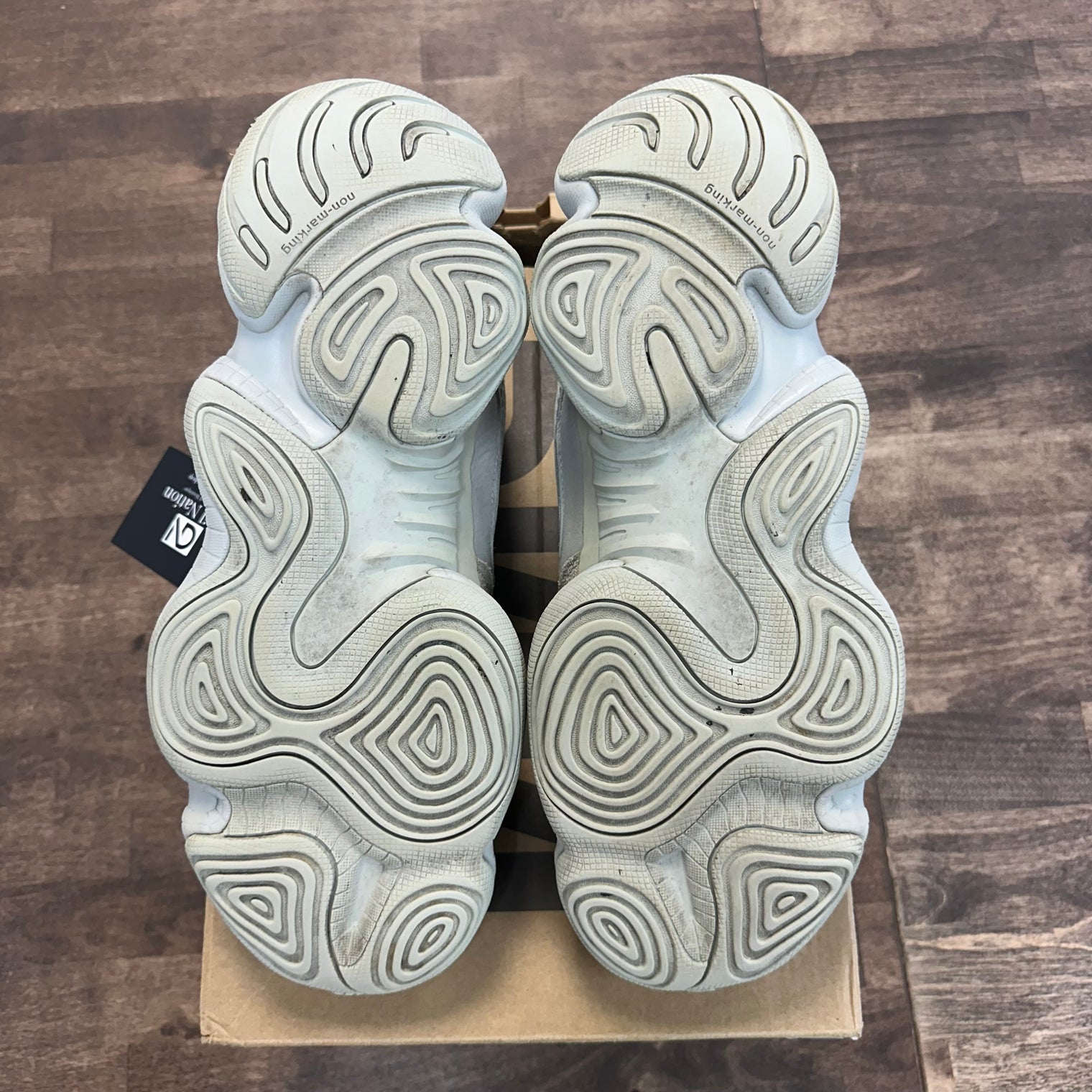 Salt Yeezy 500 (USED)