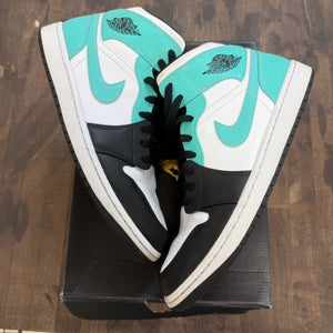 Jordan 1 Mid Tropical Twist Igloo - Image 1