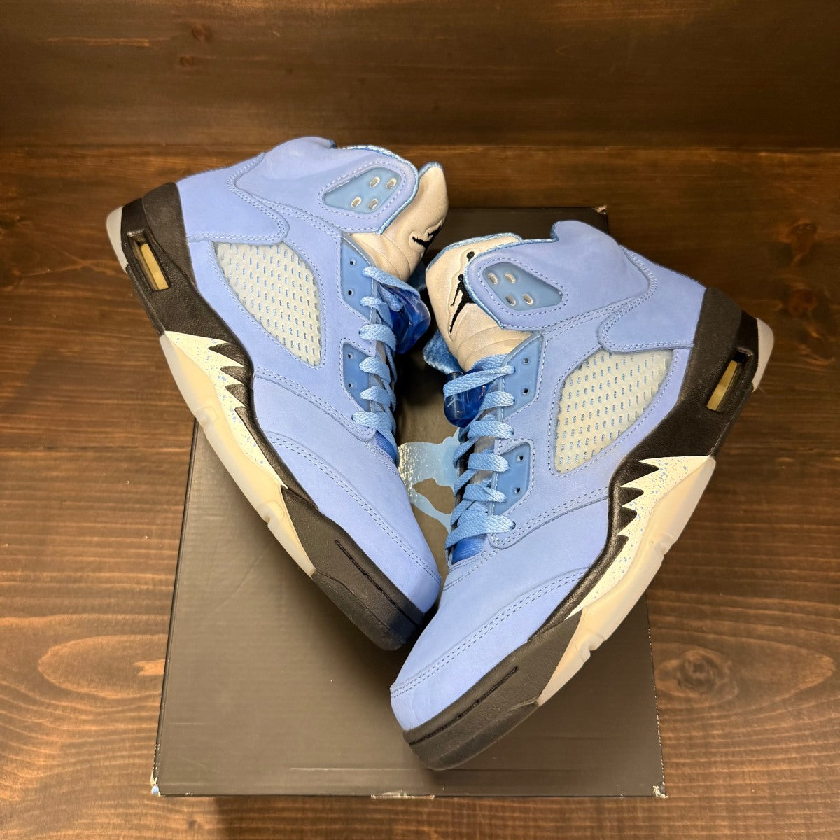 Jordan 5 Retro UNC University Blue - Image 2
