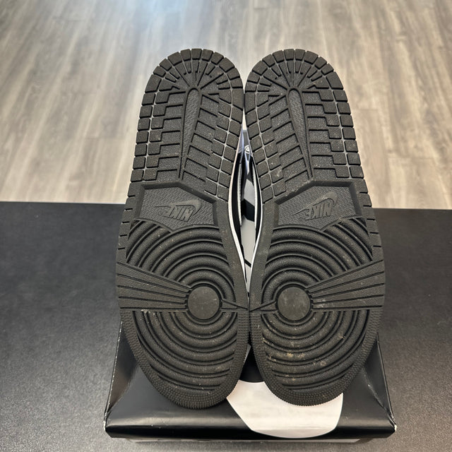 Black White Jordan 1 High (USED)