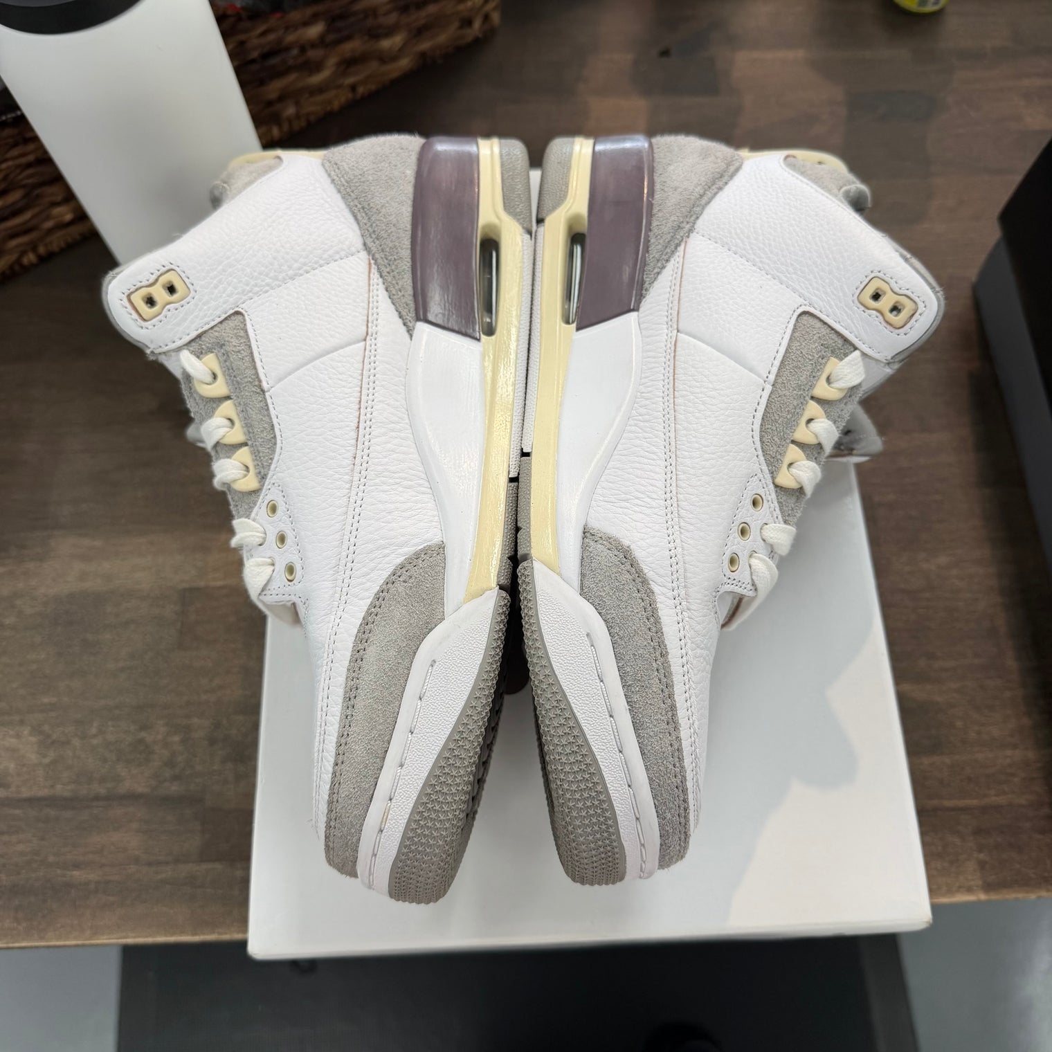 A Ma Maniere Jordan 3 Retro (W) (USED)
