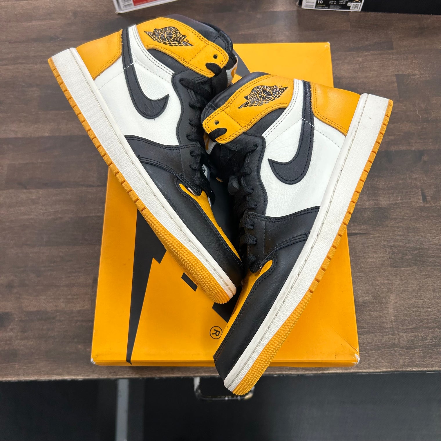 Taxi Yellow Toe Jordan 1 High (USED)