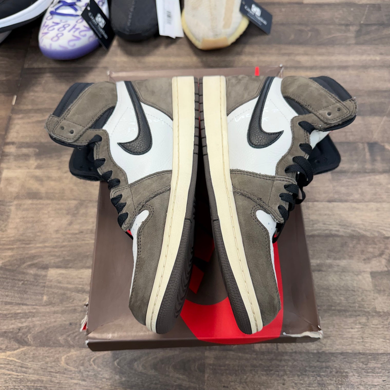 Travis Scott Mocha Jordan 1 High (USED)