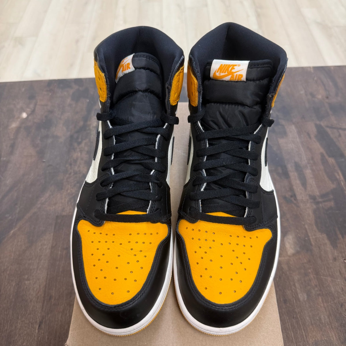 Jordan 1 Retro High OG Taxi Size 12 (Pre-Owned) - Image 2