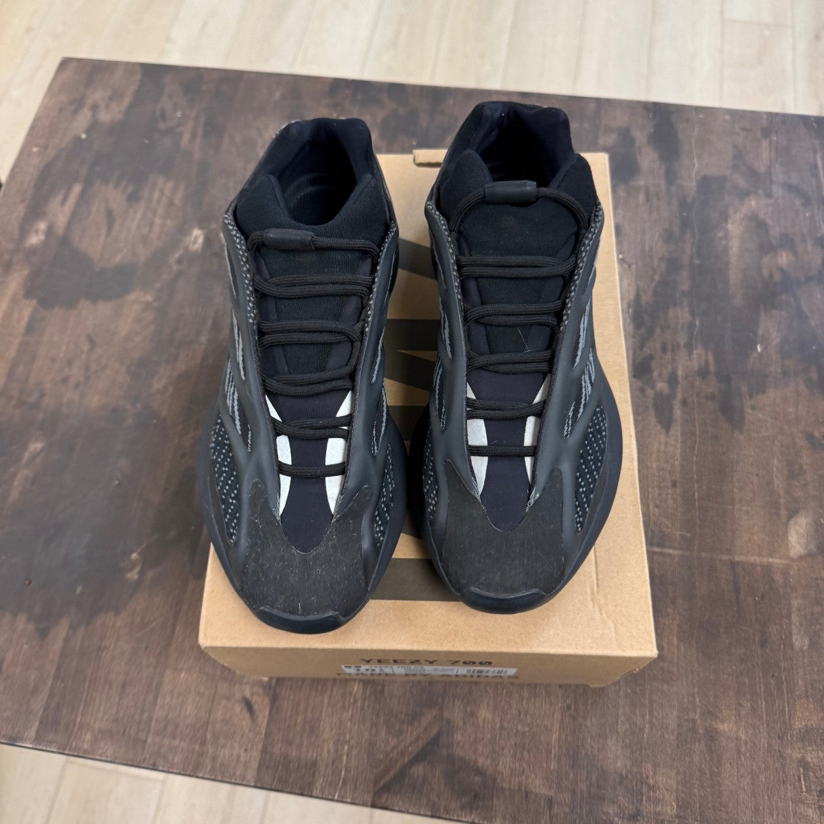 adidas Yeezy 700 V3 Dark Glow - Image 2