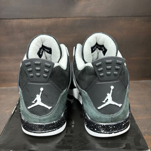 Jordan 4 Retro Fear (2024) Size 8.5 (Pre-Owned) - sole