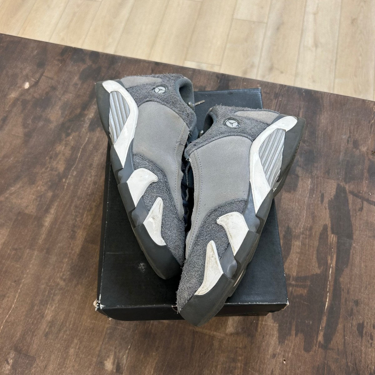 Jordan 14 Retro Flint Grey (GS) - Image 1