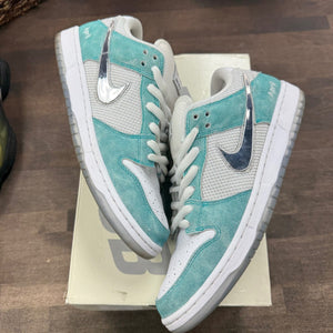 Nike SB Dunk Low April Skateboards - Image 1