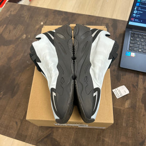 adidas Yeezy Boost 700 MNVN Blue Tint - Image 3