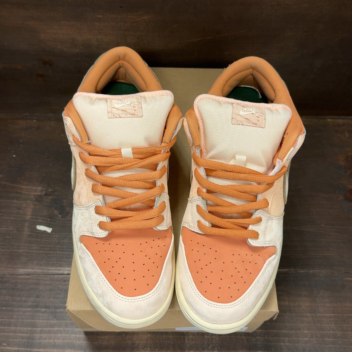 Nike SB Dunk Low Trocadéro Gardens Size 13 (Pre-Owned) - tag
