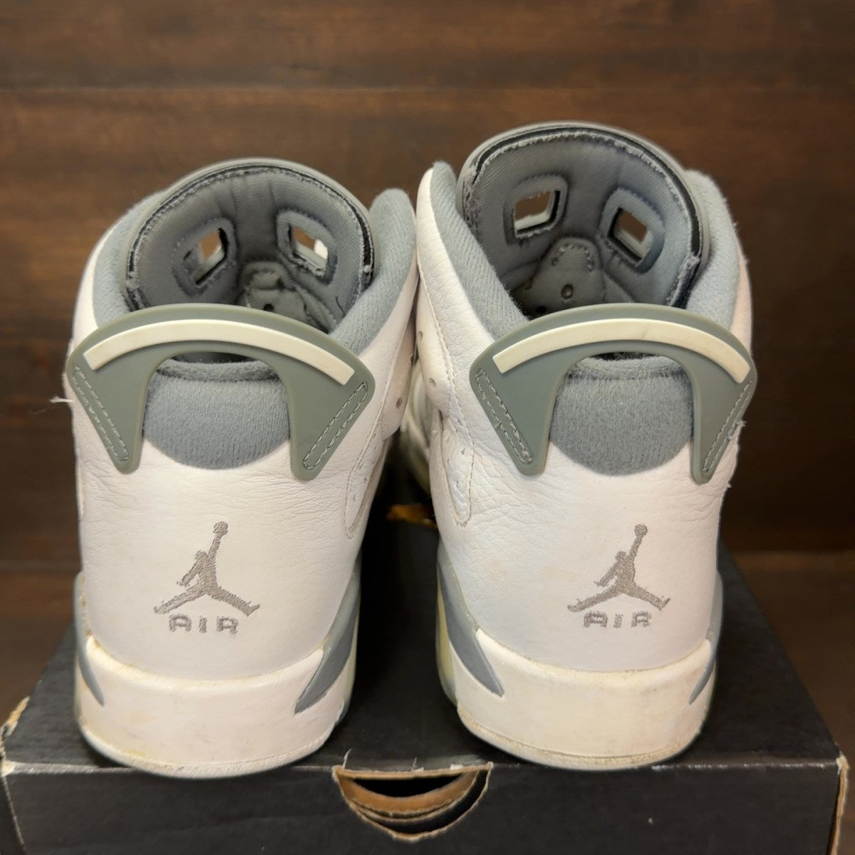 Jordan 6 Retro Cool Grey (GS) Size 6.5Y (Pre-Owned) - Image 5