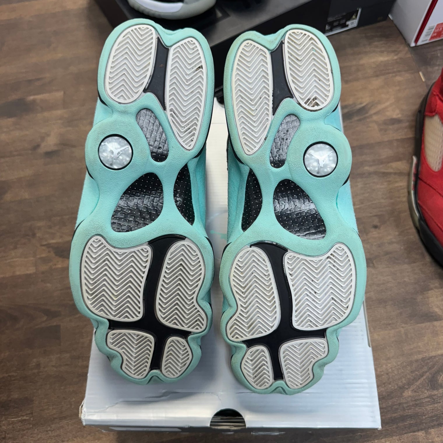 Black Island Green Jordan 13 Retro (USED)