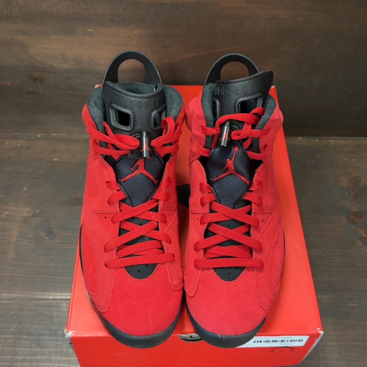 Jordan 6 Retro Toro Bravo Size 8 (Pre-Owned) - tag