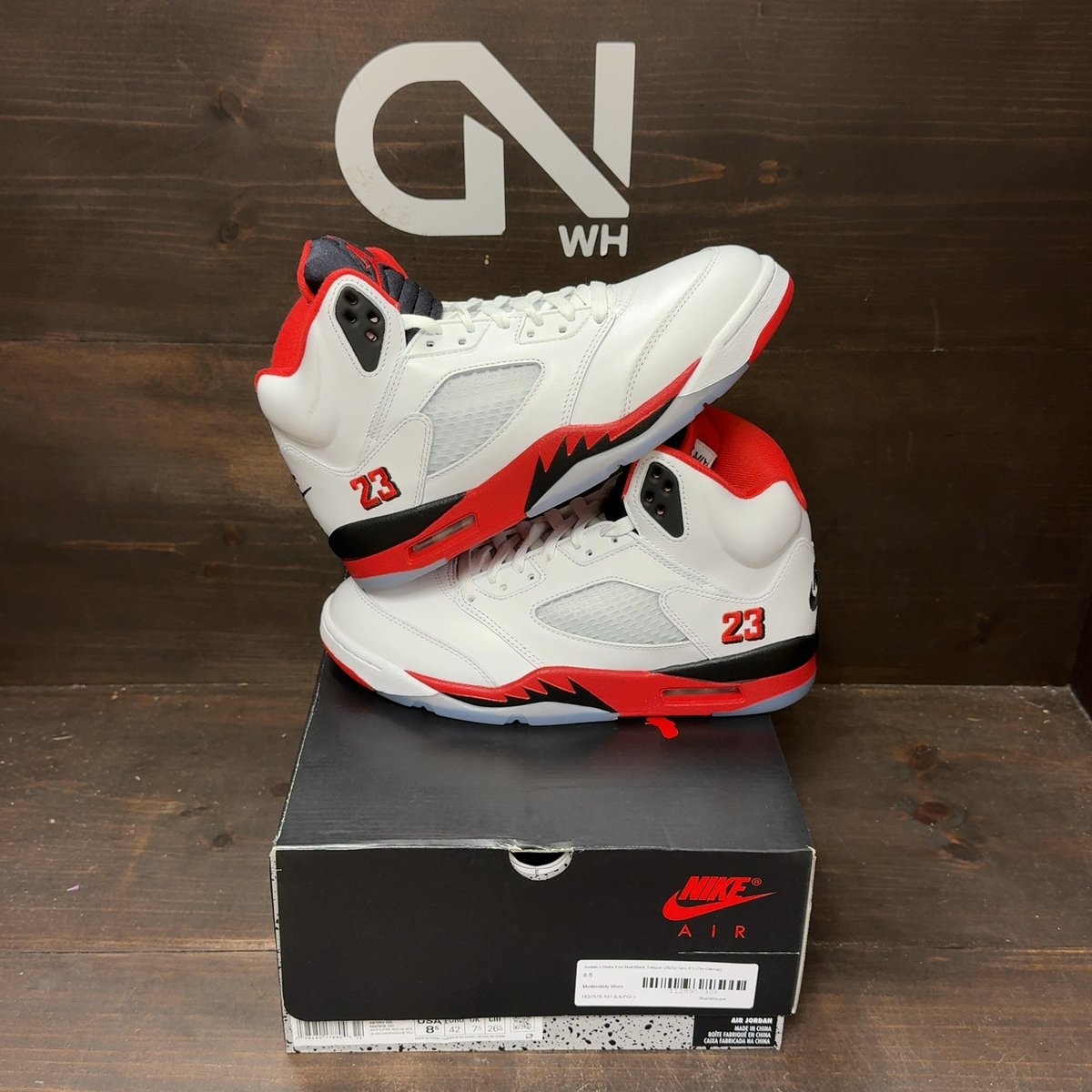 Jordan 5 Retro Fire Red Black Tongue (2025) Size 8.5 (Pre-Owned) - front