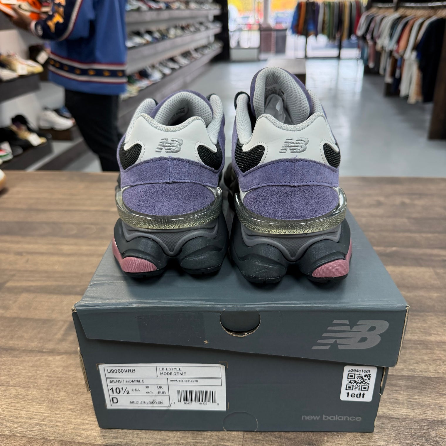 Violet Noir New Balance 9060 (Lightly Worn)