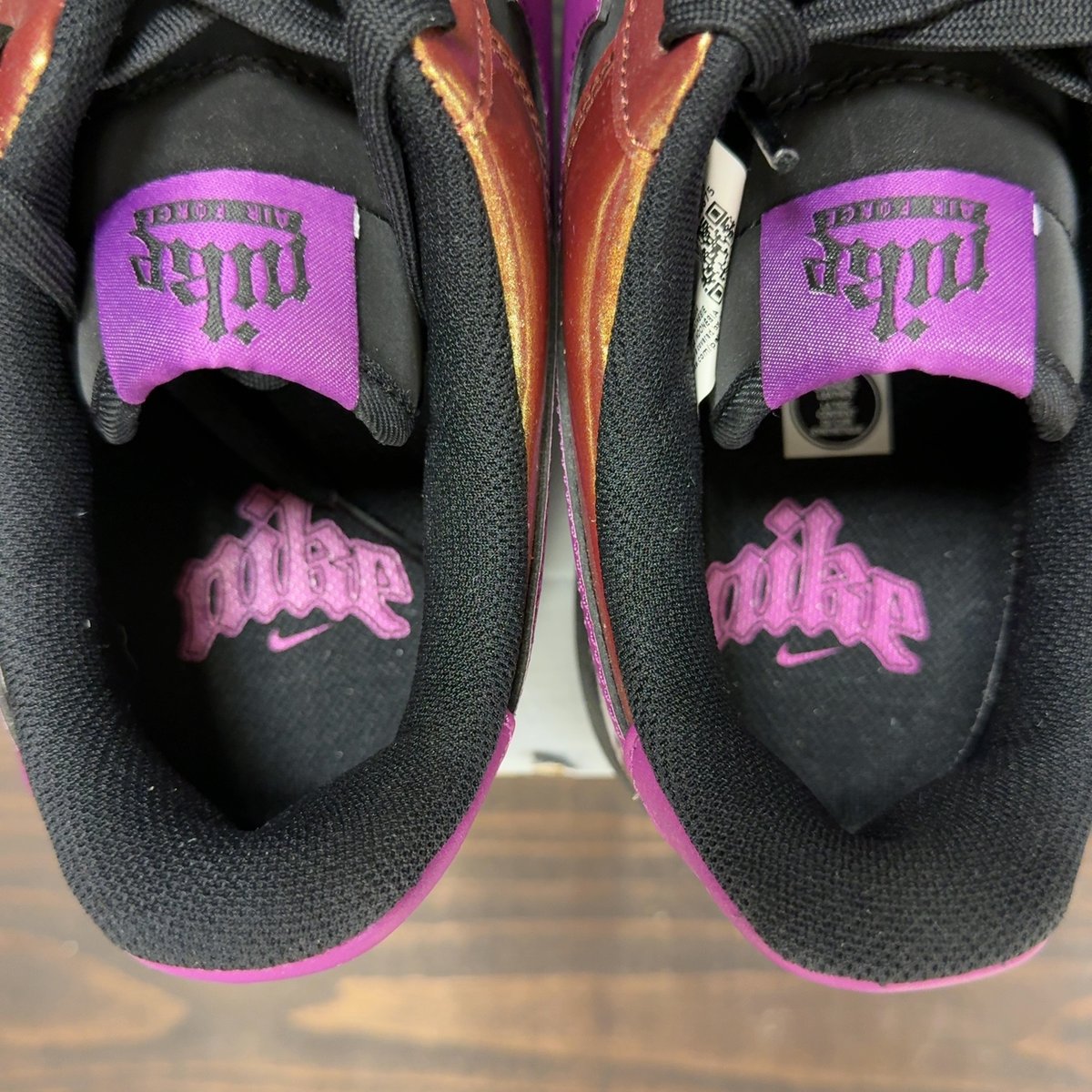 Nike Air Force 1 Low '07 LV8 Glam Rock Black Bold Berry Size 9.5 (Pre-Owned) - aux