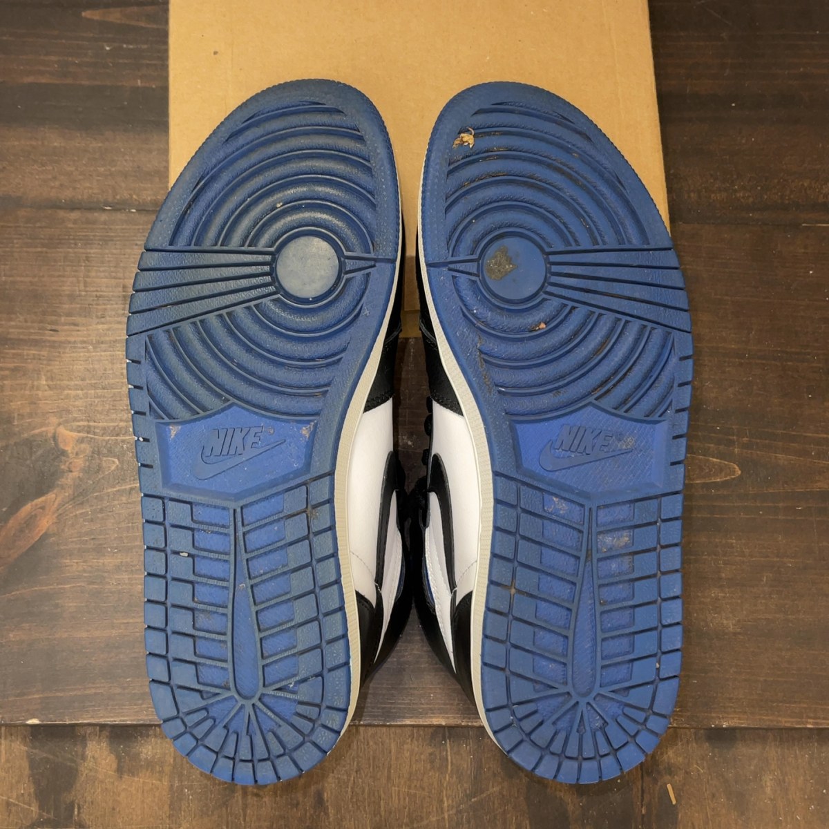 Jordan 1 Retro High Royal Toe Size 10 (Pre-Owned) - Image 8