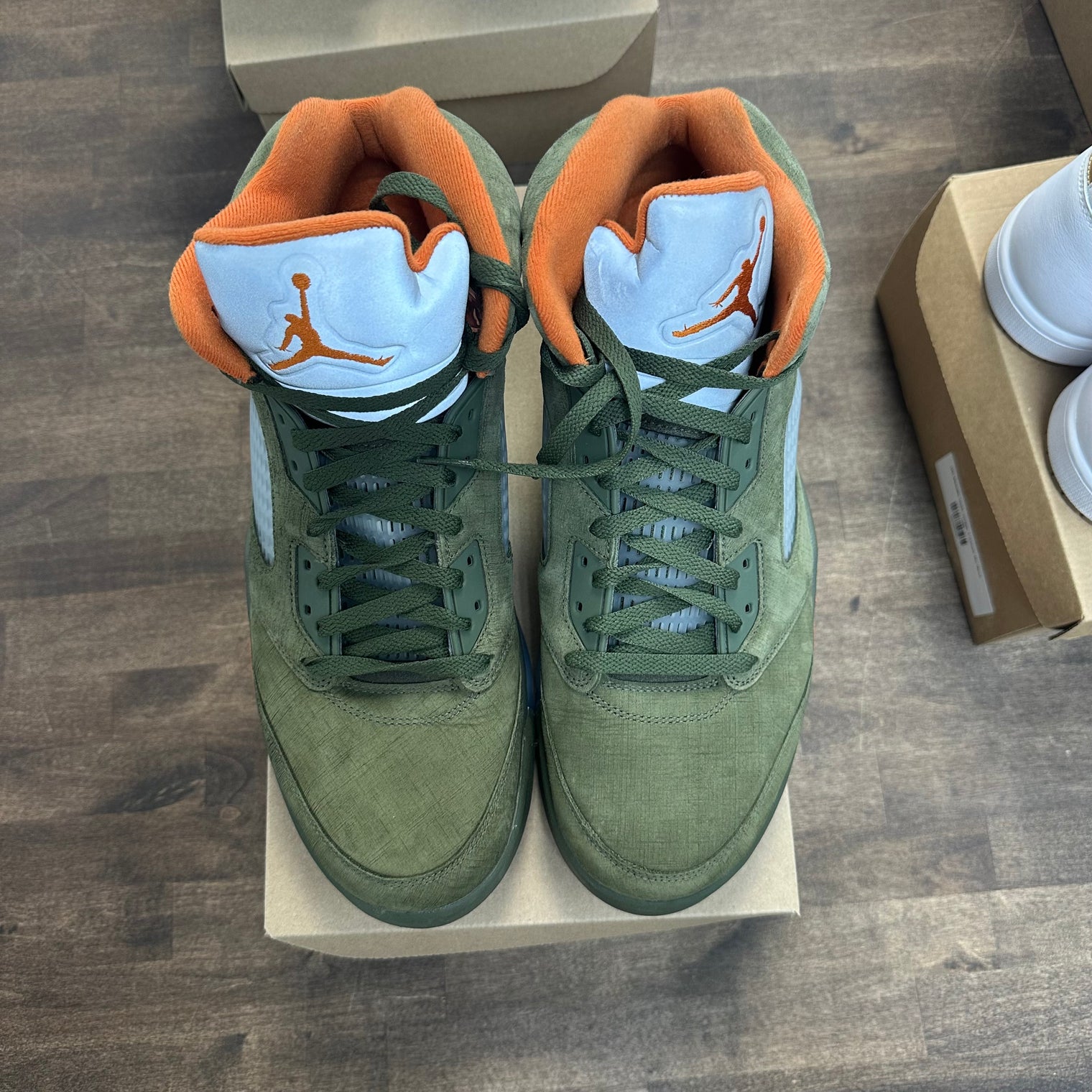 Olive Jordan 5 Retro (2024) (Used, No Box)