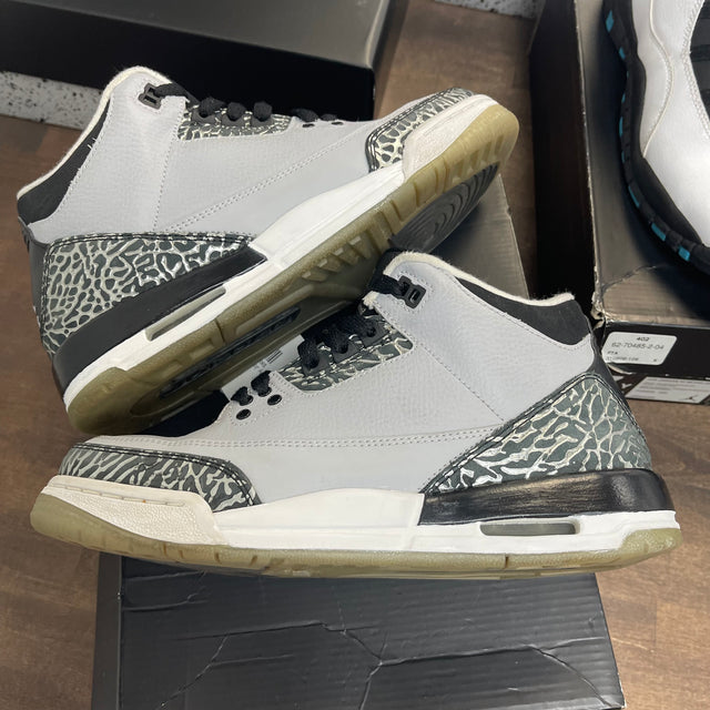 Wolf Grey Jordan 3 (GS) (USED)