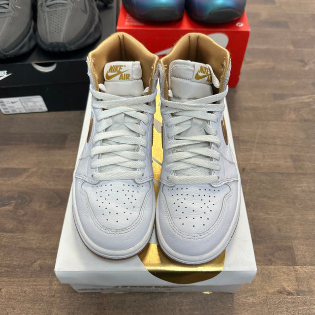 White Gold Jordan 1 High (W) (USED)