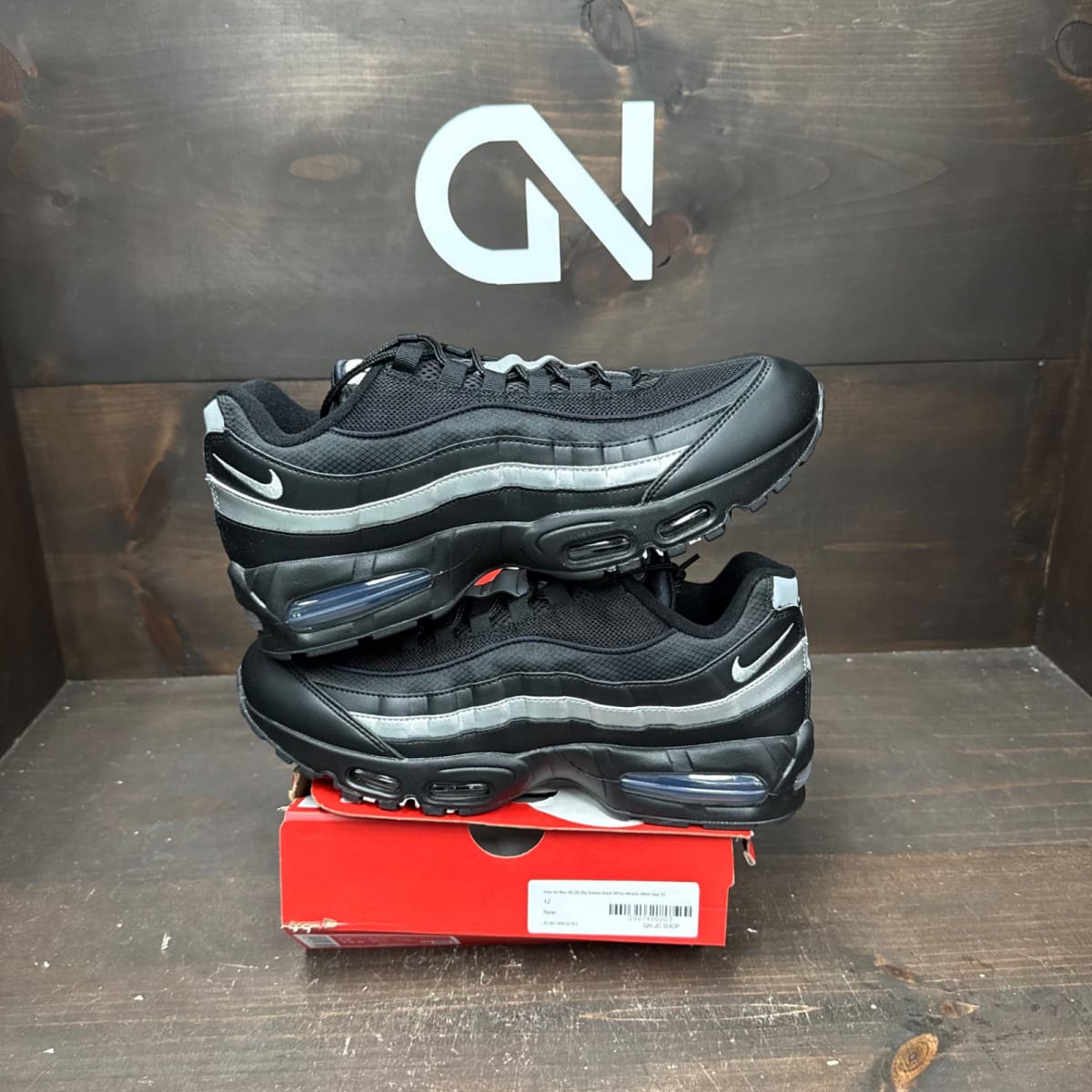 Nike Air Max 95 OG Big Bubble Black White Metallic Silver Size 12 - front