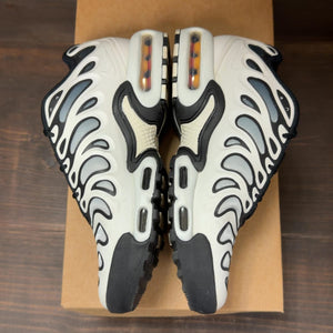 Nike Air Max Plus Drift White Black Metallic Silver Size 6 (Pre-Owned) - aux
