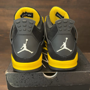 Jordan 4 Retro Thunder (2023) Size 11 (Pre-Owned) - aux