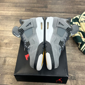 Jordan 4 Retro Cool Grey (2019) Size 9 (Pre-Owned) - Image 3