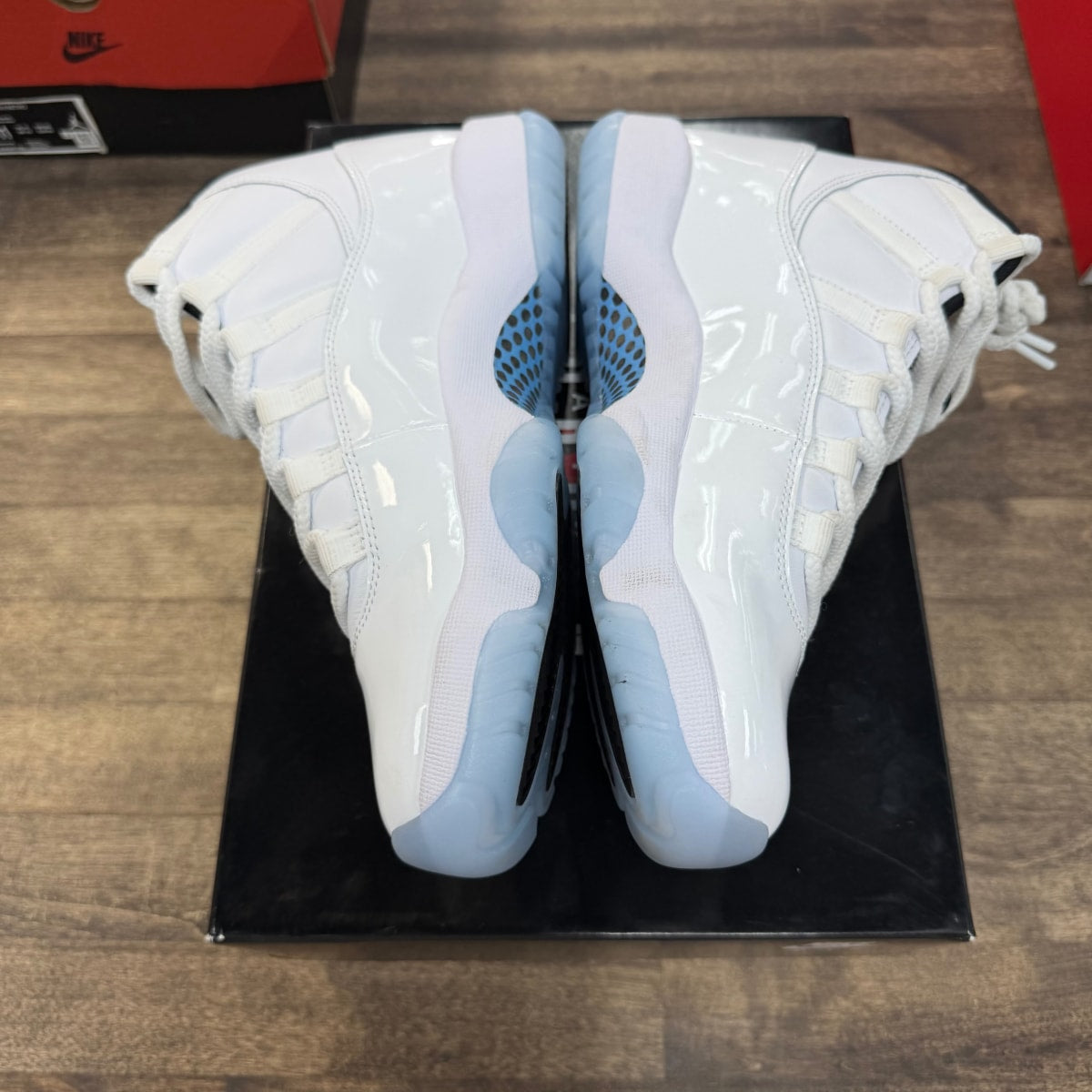 Jordan 11 Retro Legend Blue (2024) - Image 5