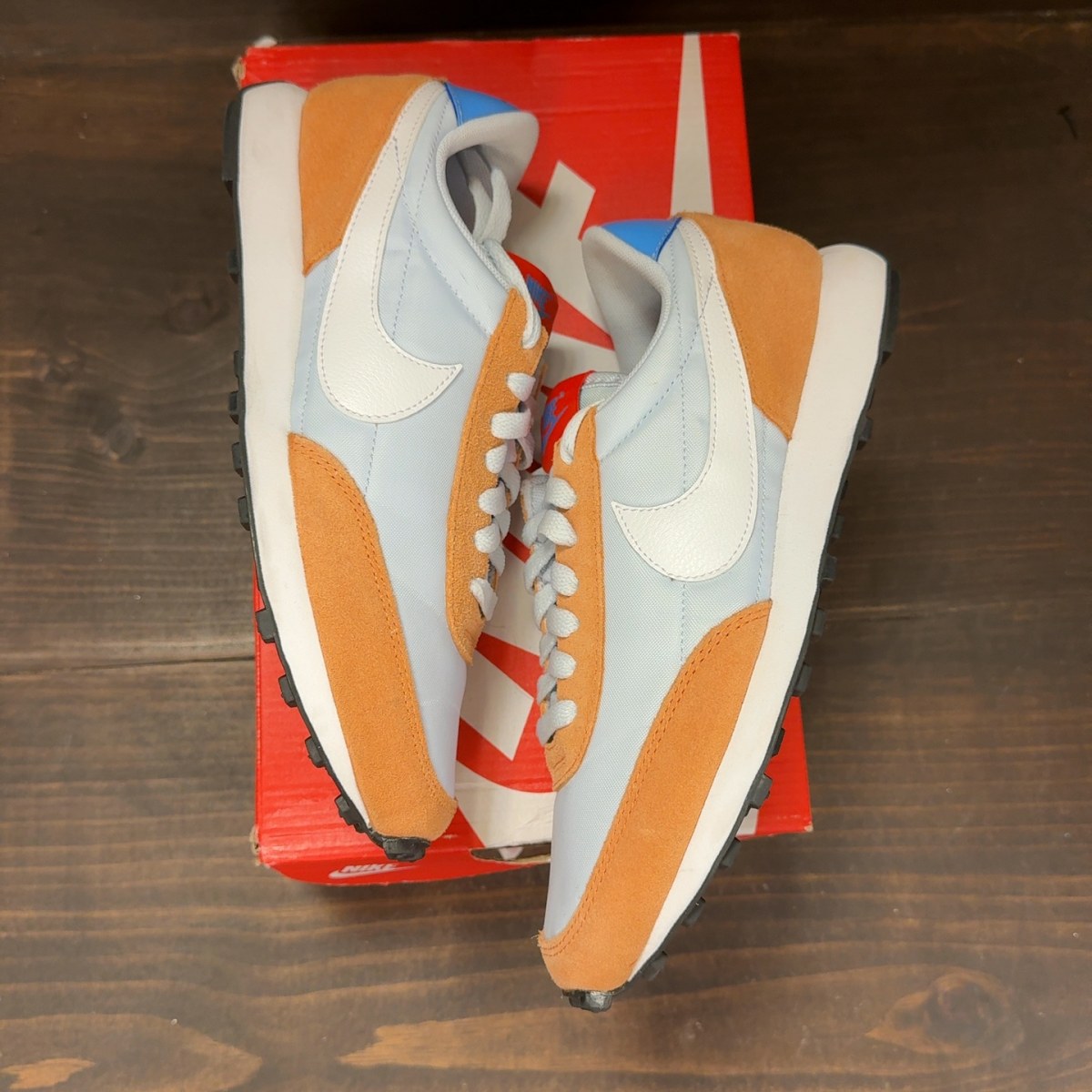 Nike Daybreak Football Grey (Women's) - Image 2