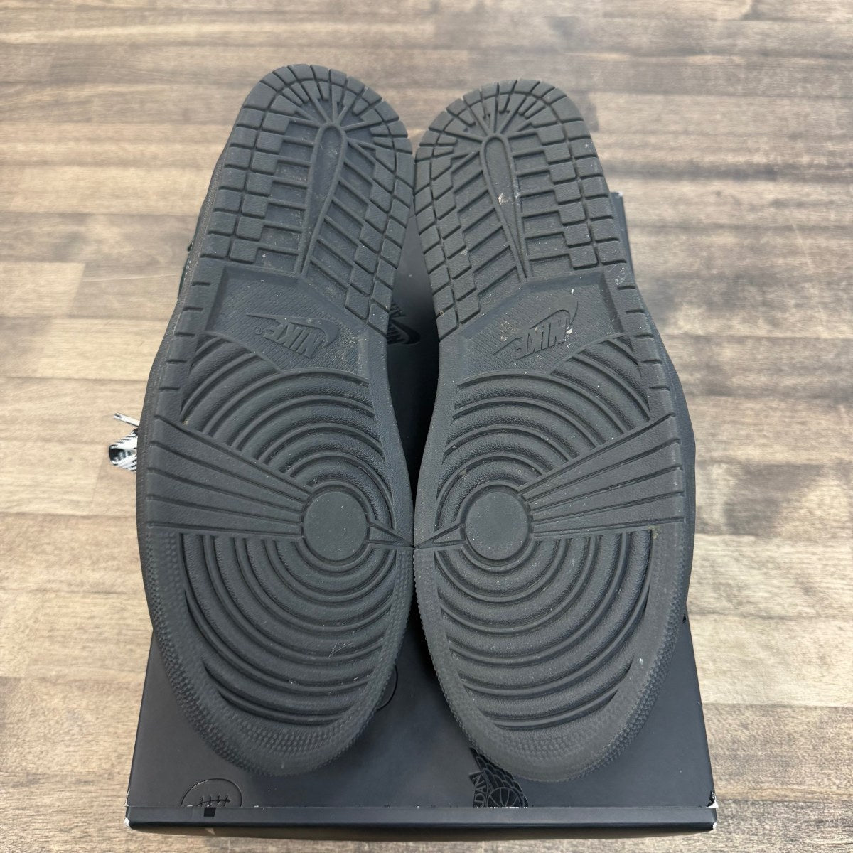 Jordan 1 Retro Low OG SP Travis Scott Black Phantom - Image 4