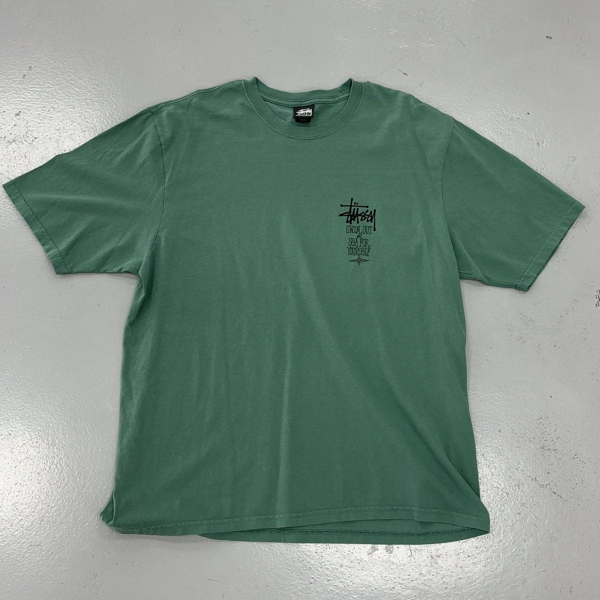 Stussy Tee Size L (Pre-Owned) - front